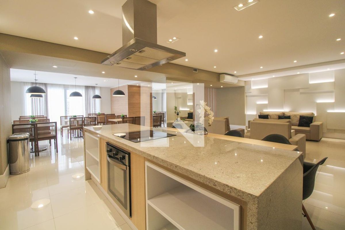 Apartamento à Venda - Bosque, 1 Quarto,  45 m2 em , Campinas - sp | SoloBR