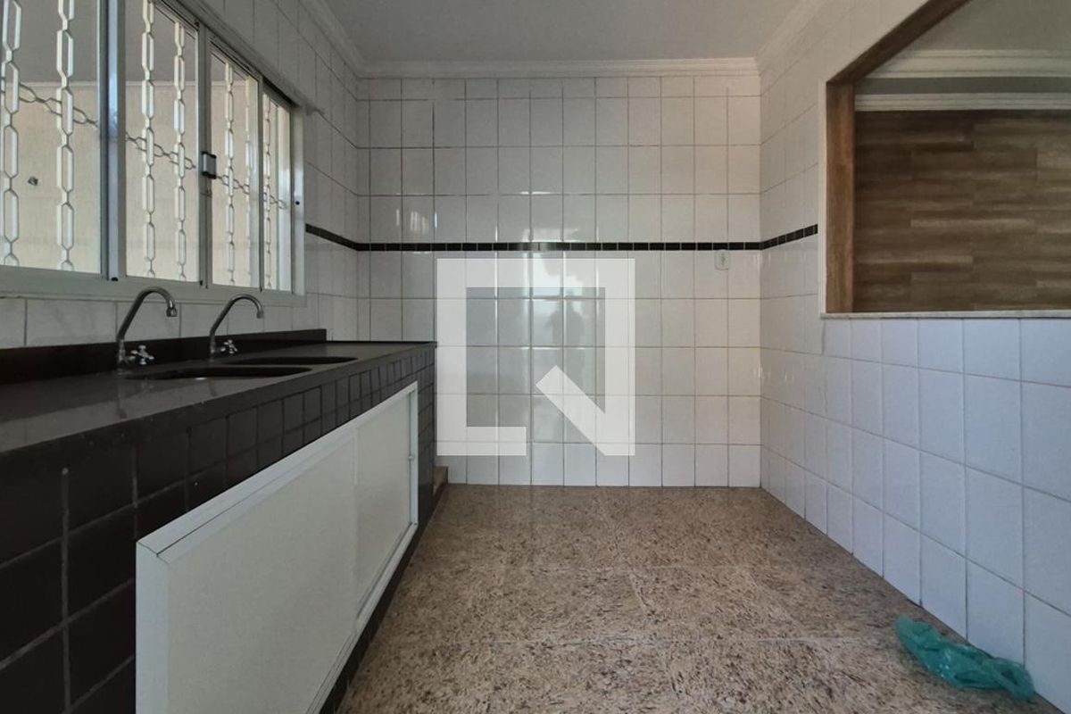 Casa, 5 quartos, 150 m² - Foto 98