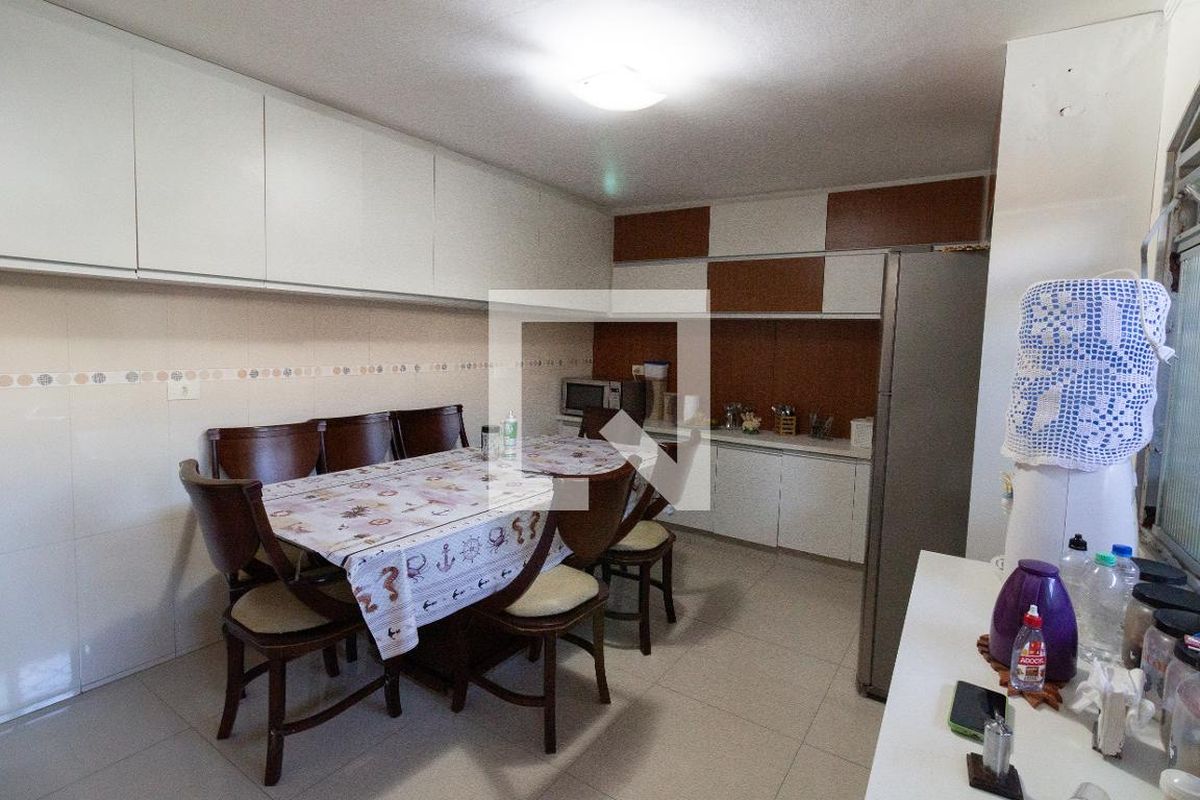 Casa, 2 quartos, 248 m² - Foto 39