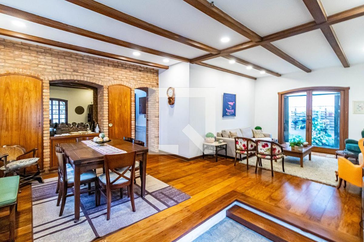 Casa, 4 quartos, 189 m² - Foto 2