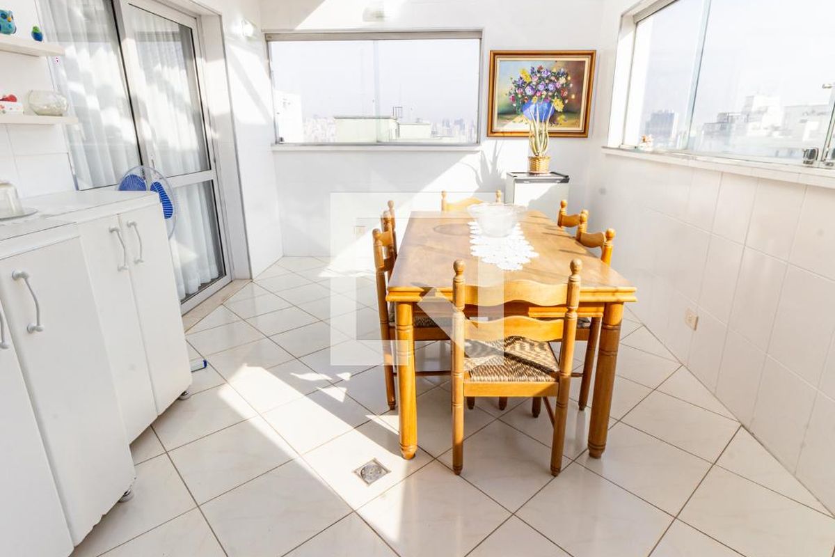 Cobertura, 3 quartos, 247 m² - Foto 17