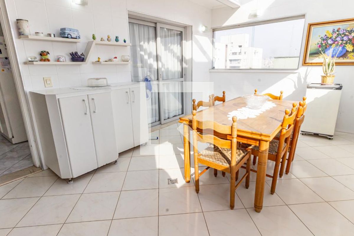 Cobertura, 3 quartos, 247 m² - Foto 19