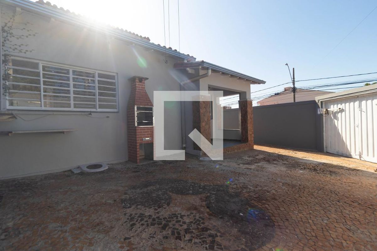 Casa à Venda - Guanabara, 3 Quartos,  90 m2 em , Campinas - sp | SoloBR
