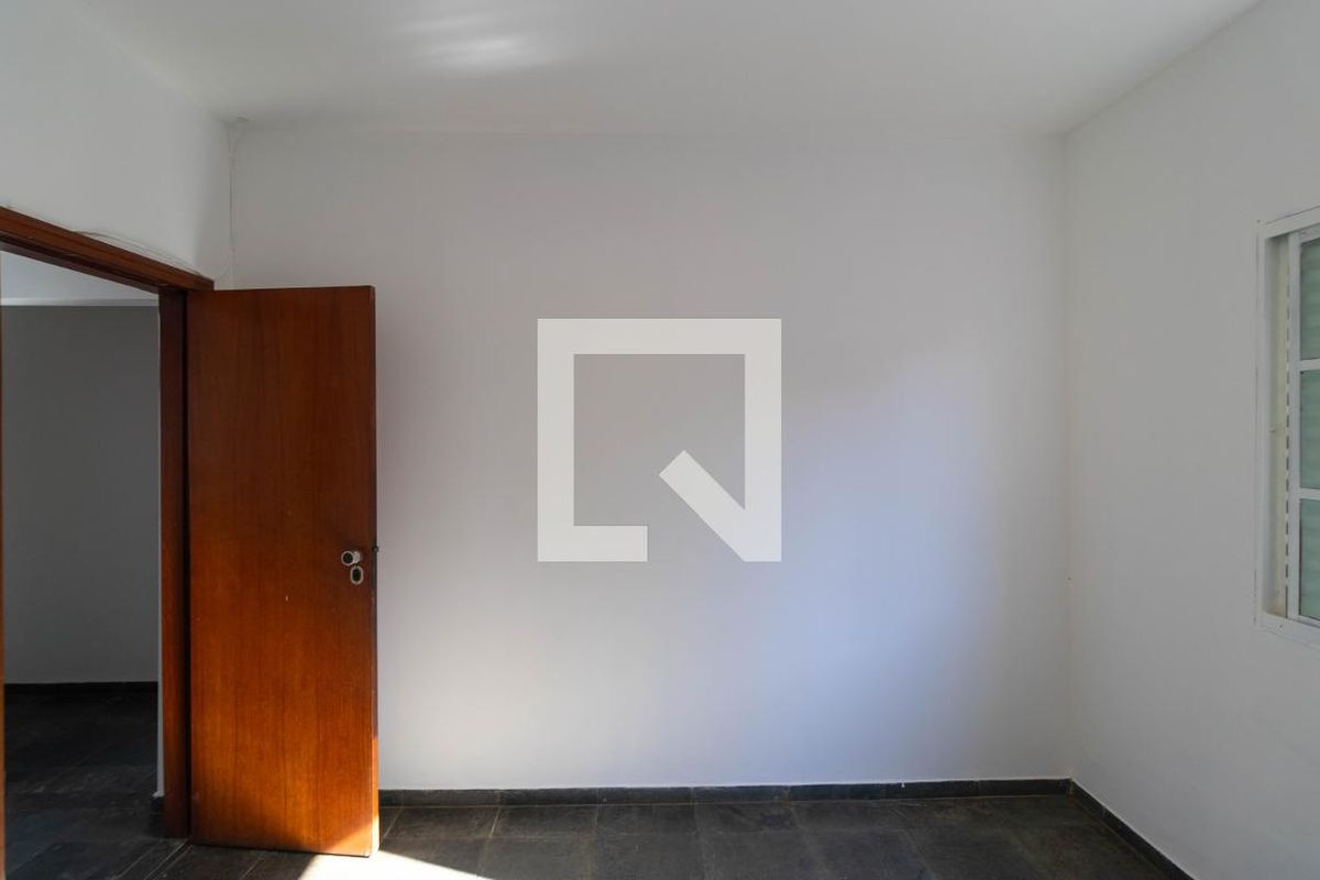 Casa à Venda - Guanabara, 3 Quartos,  90 m2 em , Campinas - sp | SoloBR