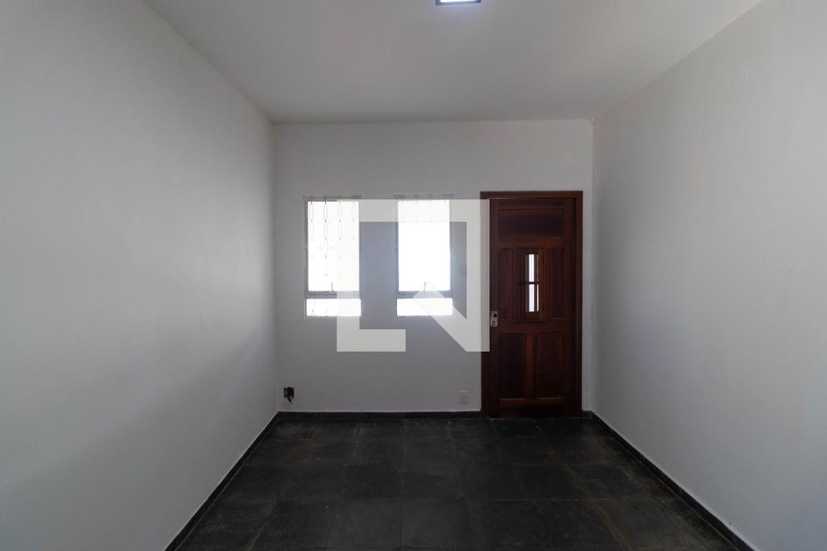 Casa à Venda - Guanabara, 3 Quartos,  90 m2 em , Campinas - sp | SoloBR