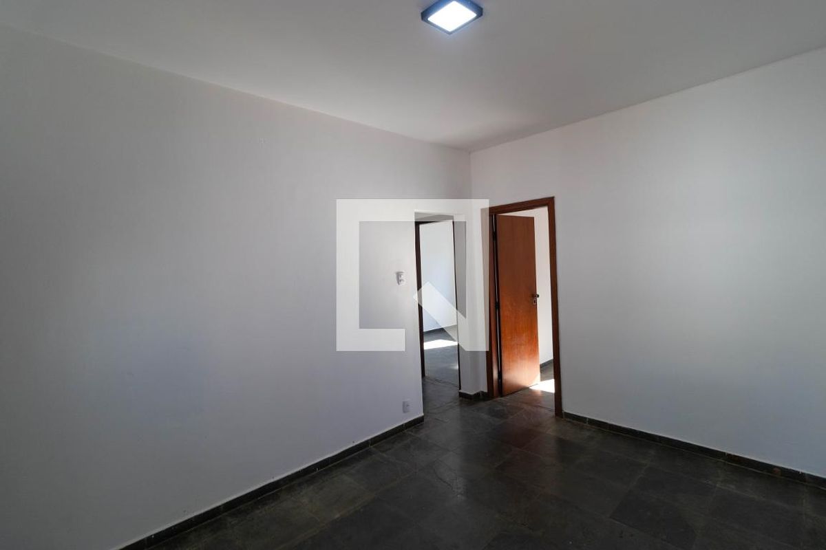 Casa à Venda - Guanabara, 3 Quartos,  90 m2 em , Campinas - sp | SoloBR