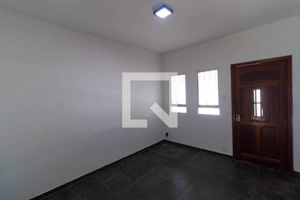 Casa à Venda - Guanabara, 3 Quartos,  90 m2 em , Campinas - sp | SoloBR