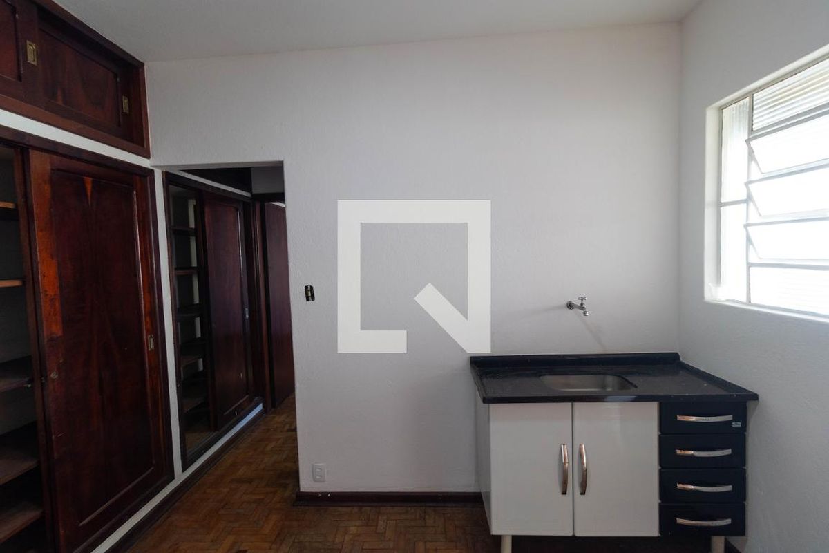 Casa à Venda - Guanabara, 3 Quartos,  90 m2 em , Campinas - sp | SoloBR