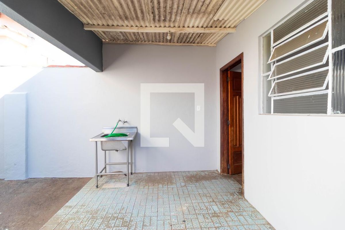 Casa à Venda - Guanabara, 3 Quartos,  90 m2 em , Campinas - sp | SoloBR