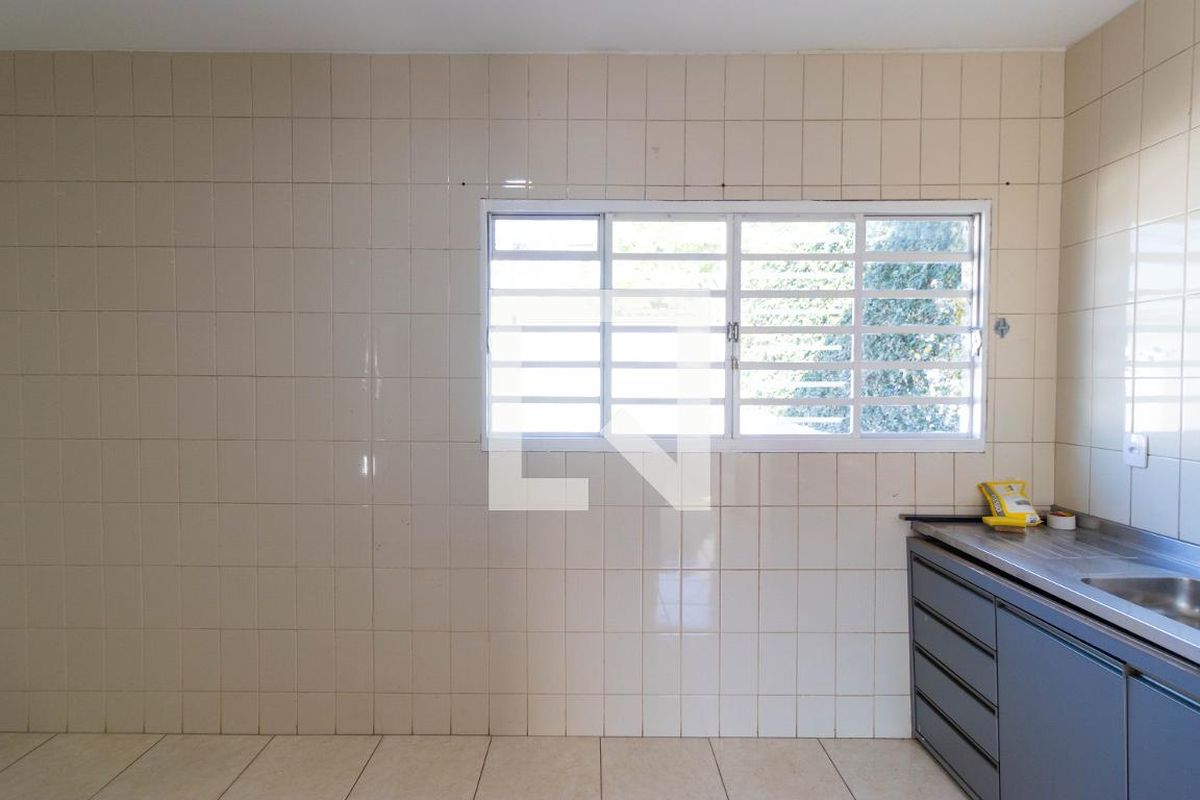 Casa à Venda - Guanabara, 3 Quartos,  90 m2 em , Campinas - sp | SoloBR