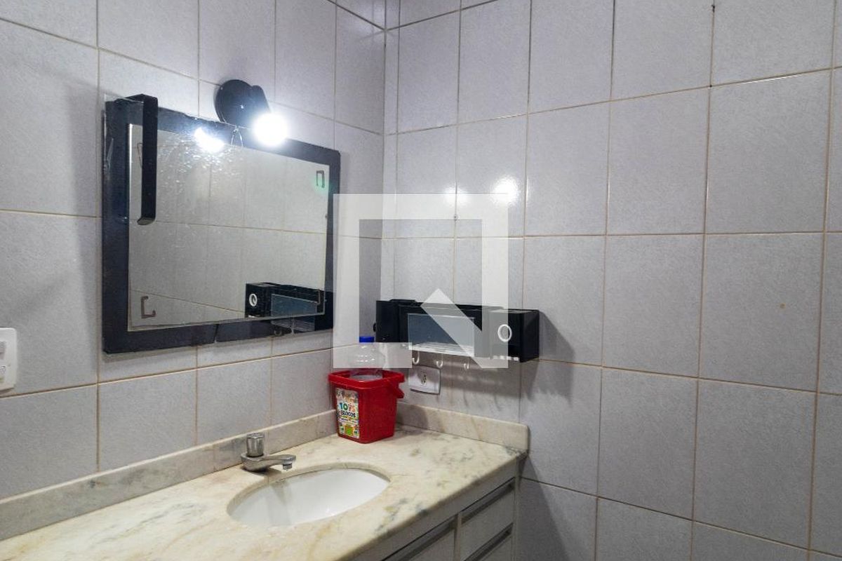Casa à Venda - Guanabara, 3 Quartos,  90 m2 em , Campinas - sp | SoloBR