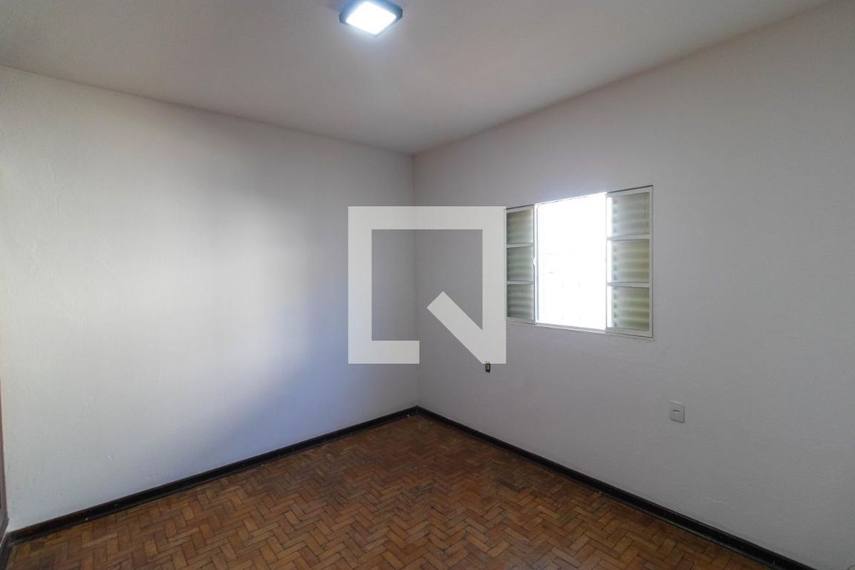 Casa à Venda - Guanabara, 3 Quartos,  90 m2 em , Campinas - sp | SoloBR