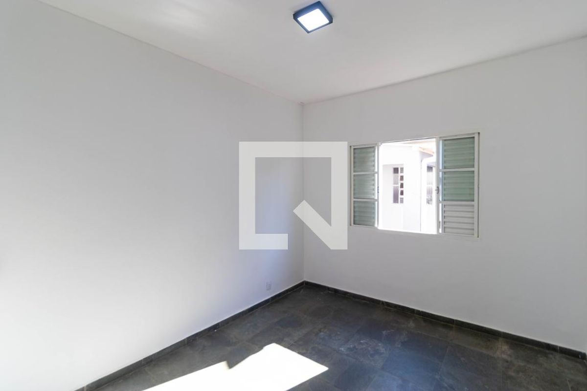 Casa à Venda - Guanabara, 3 Quartos,  90 m2 em , Campinas - sp | SoloBR