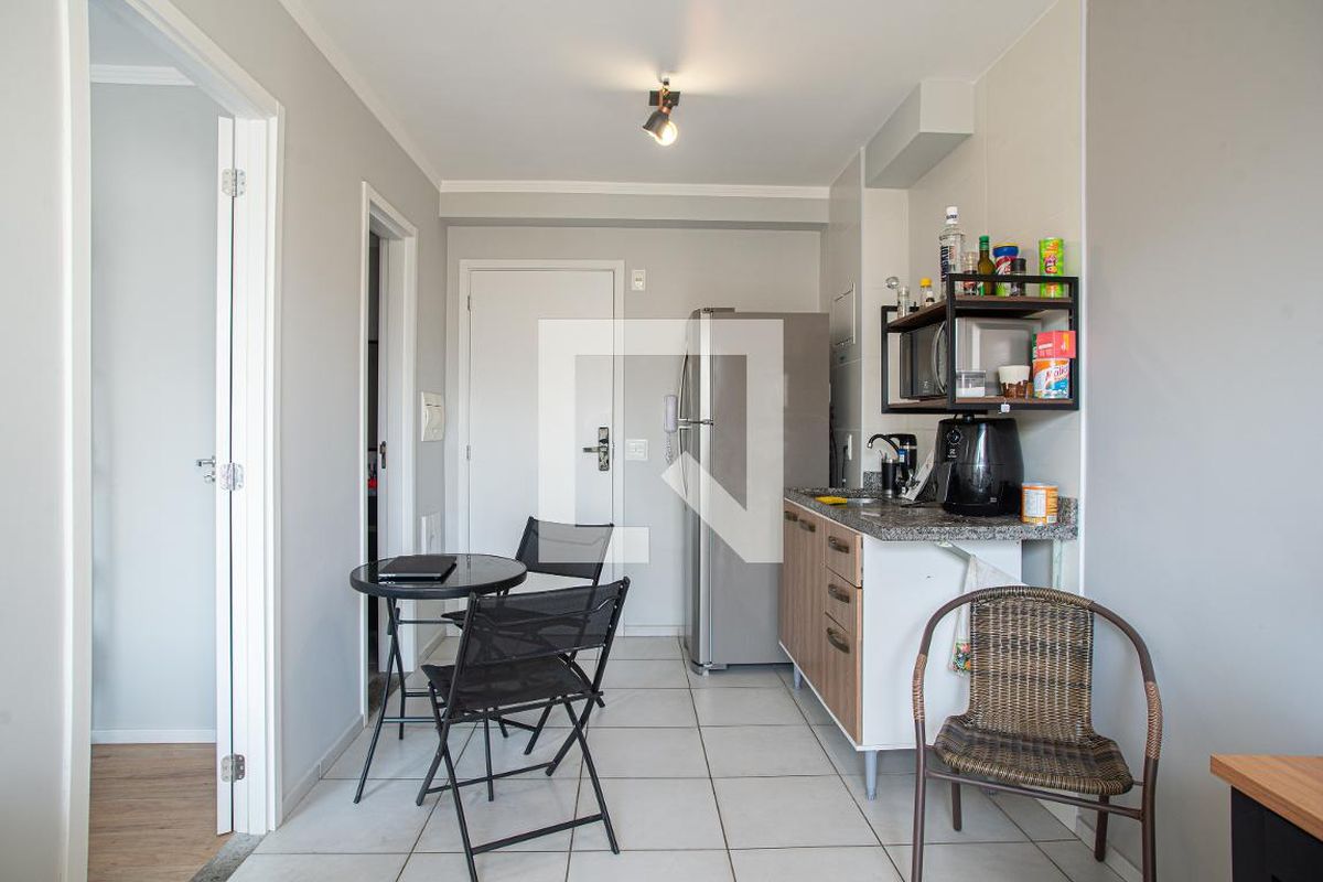Apartamento, 1 quarto, 29 m² - Foto 4