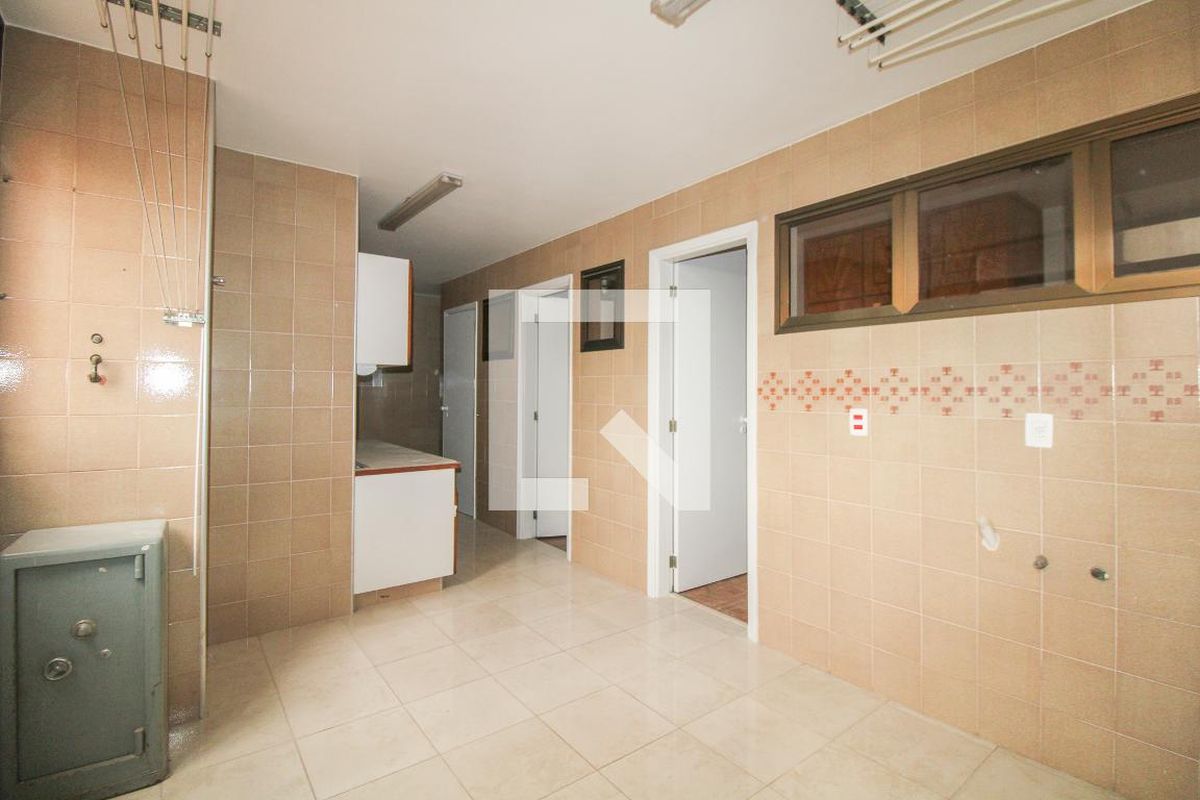 Apartamento à Venda - Cambuí, 4 Quartos,  374 m2 em , Campinas - sp | SoloBR