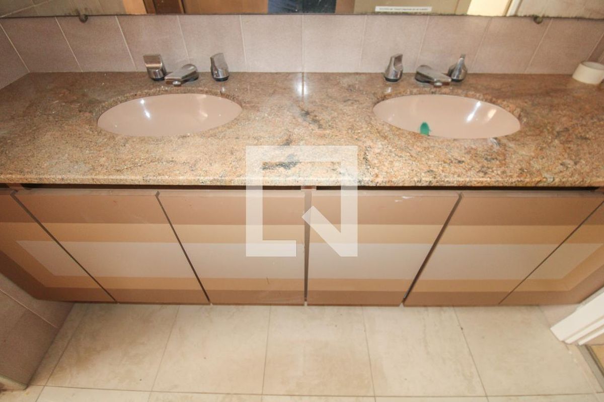 Apartamento à Venda - Cambuí, 4 Quartos,  374 m2 em , Campinas - sp | SoloBR