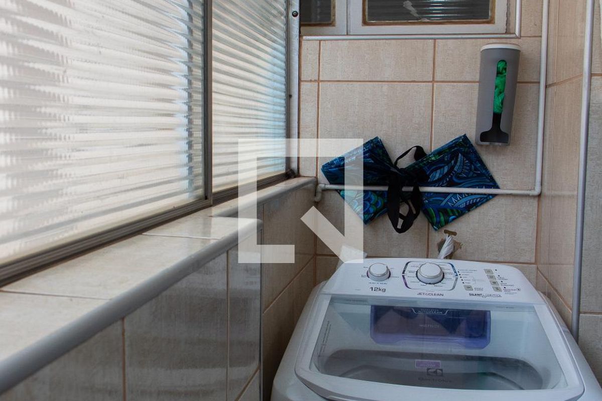 Apartamento à Venda - Centro, 1 Quarto,  143 m2 em , Campinas - sp | SoloBR