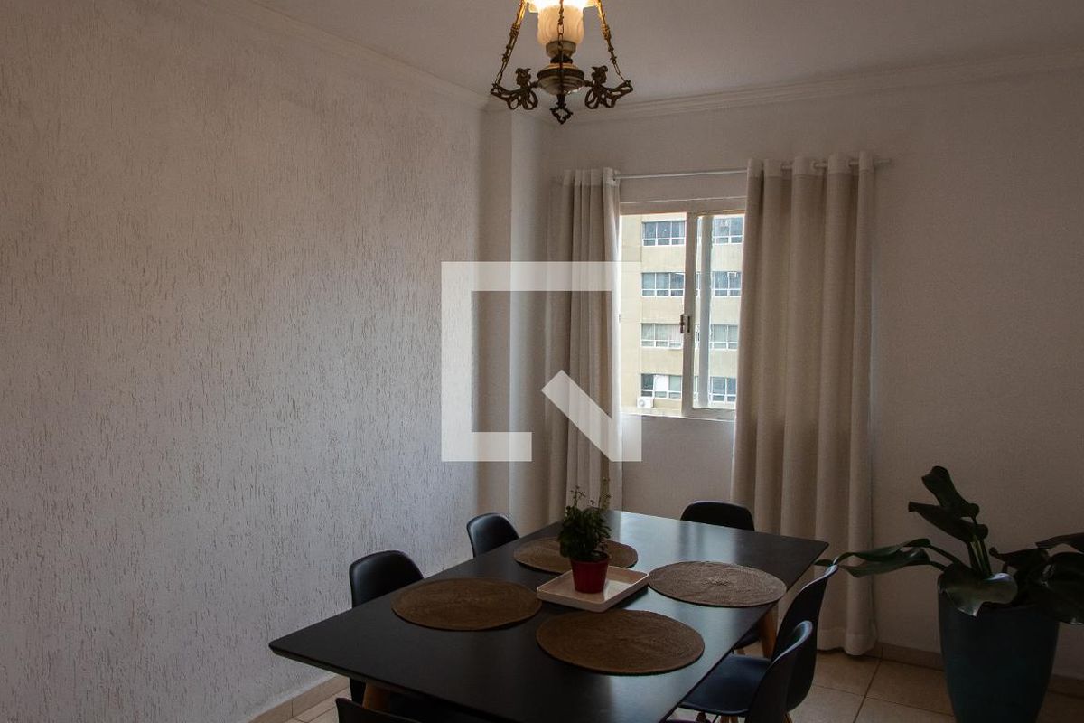 Apartamento à Venda - Centro, 1 Quarto,  143 m2 em , Campinas - sp | SoloBR