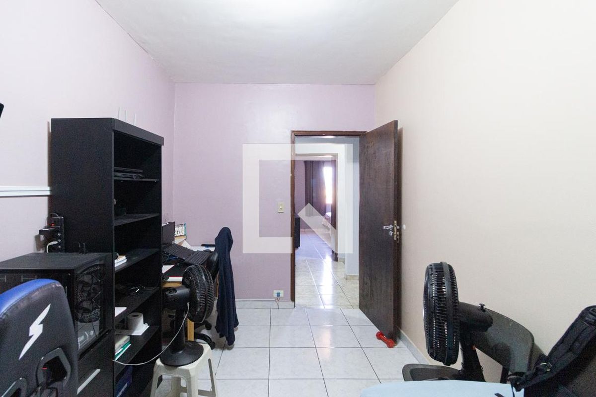 Casa, 4 quartos, 210 m² - Foto 25