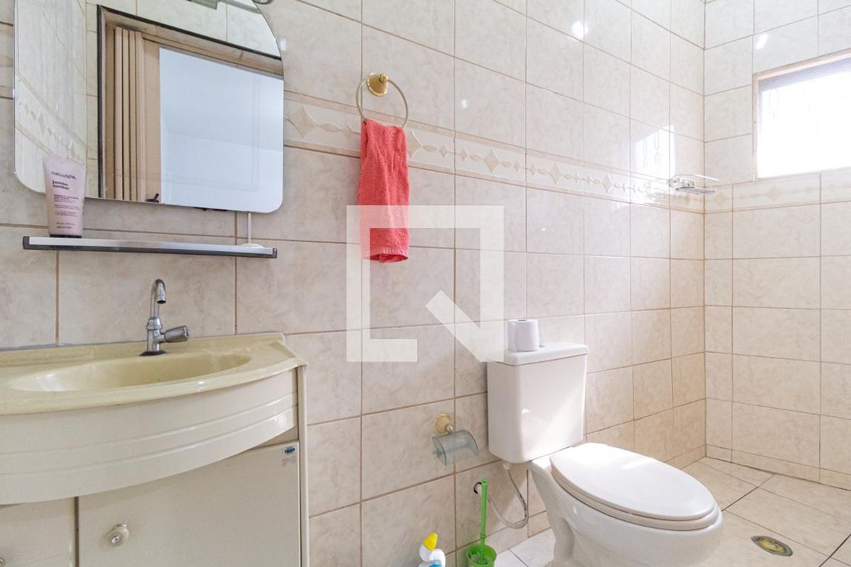 Casa, 4 quartos, 210 m² - Foto 57