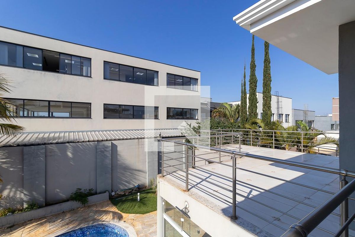 Casa à Venda - Swiss Park, 4 Quartos,  570 m2 em , Campinas - sp | SoloBR