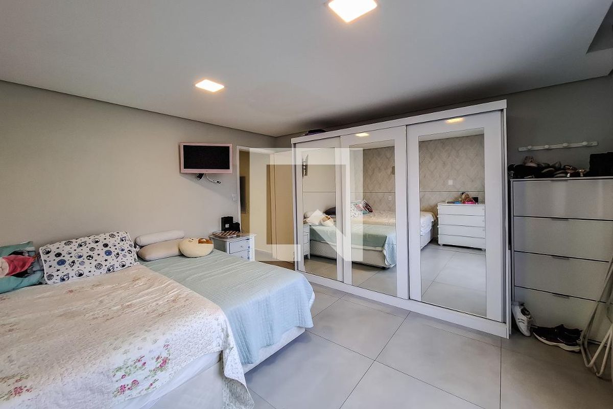 Casa, 3 quartos, 216 m² - Foto 31