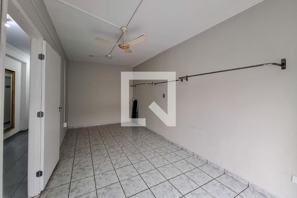 Casa, 3 quartos, 216 m² - Foto 58