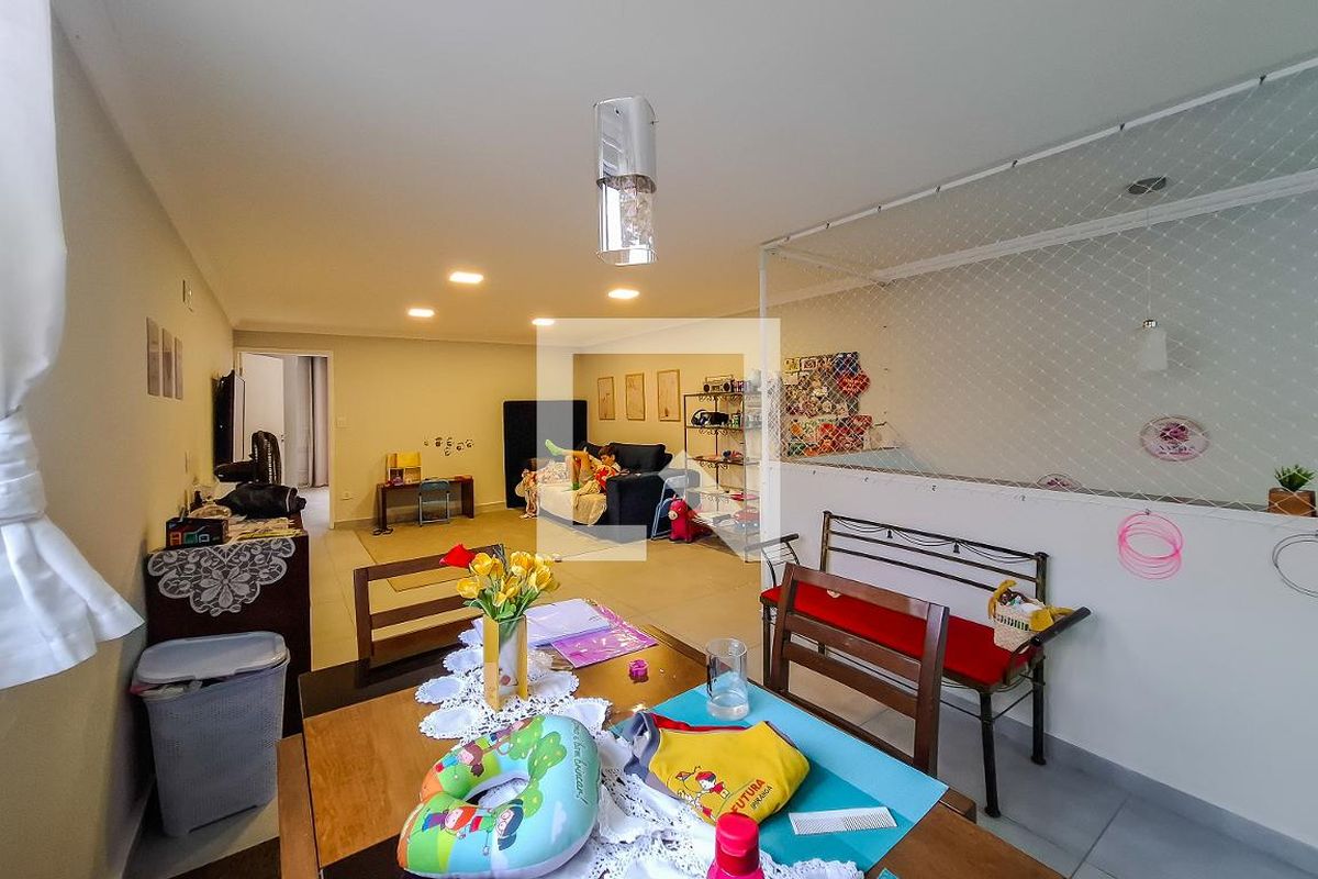 Casa, 3 quartos, 216 m² - Foto 3