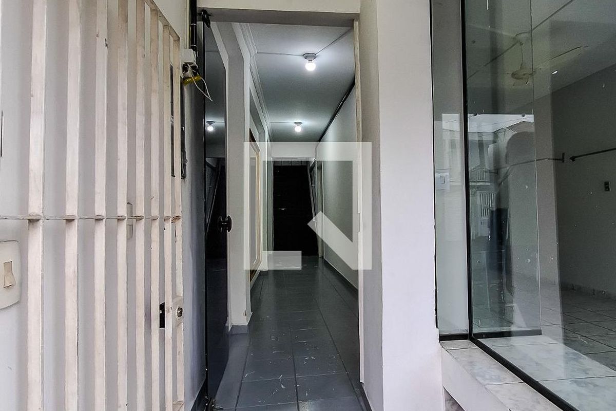 Casa, 3 quartos, 216 m² - Foto 64