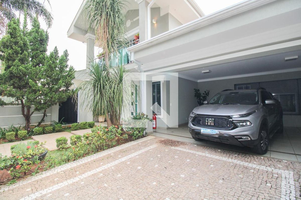 Casa à Venda - Nova Campinas, 4 Quartos,  416 m2 em , Campinas - sp | SoloBR