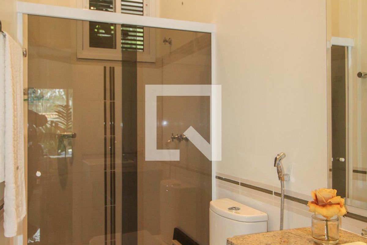 Casa à Venda - Nova Campinas, 4 Quartos,  416 m2 em , Campinas - sp | SoloBR
