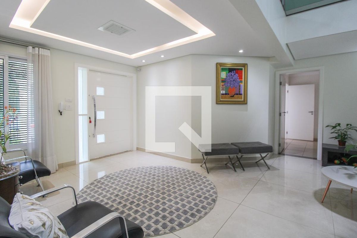 Casa à Venda - Nova Campinas, 4 Quartos,  416 m2 em , Campinas - sp | SoloBR