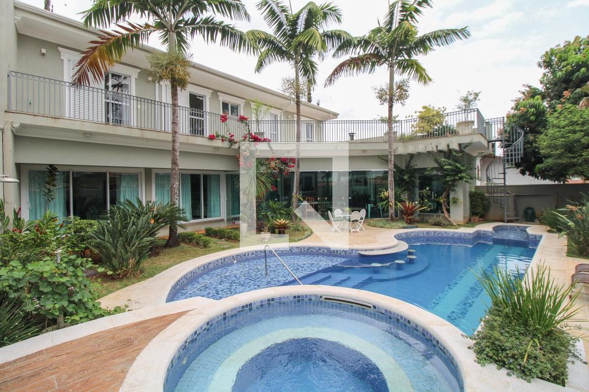 Casa à Venda - Nova Campinas, 4 Quartos,  416 m2 em , Campinas - sp | SoloBR