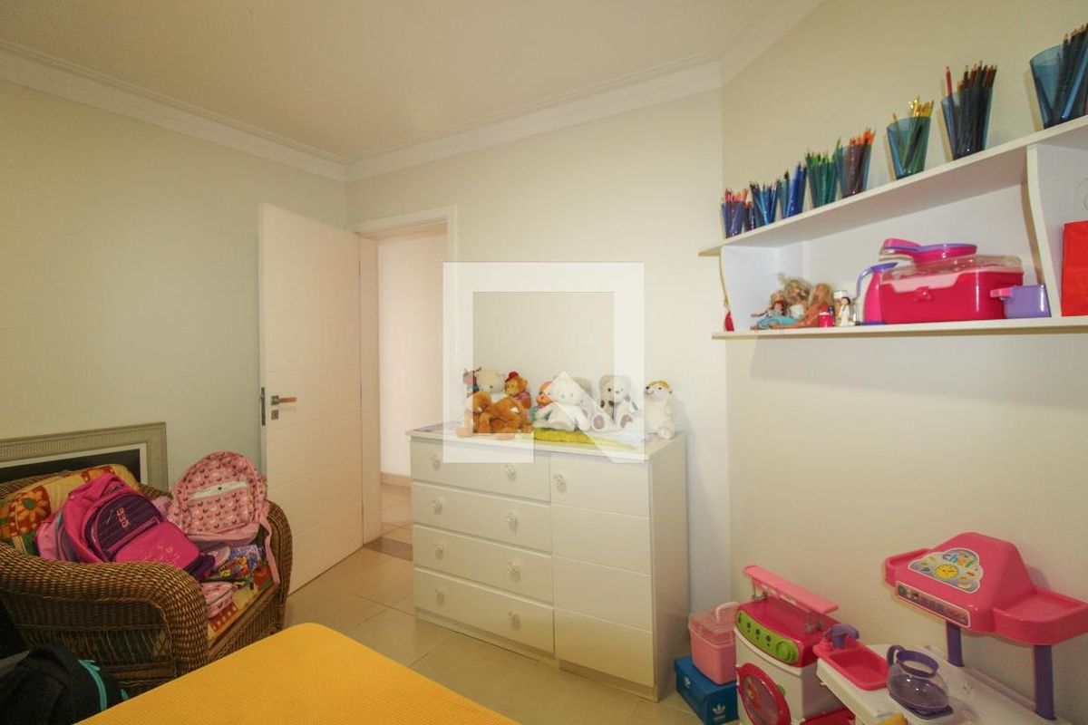 Casa à Venda - Nova Campinas, 4 Quartos,  416 m2 em , Campinas - sp | SoloBR