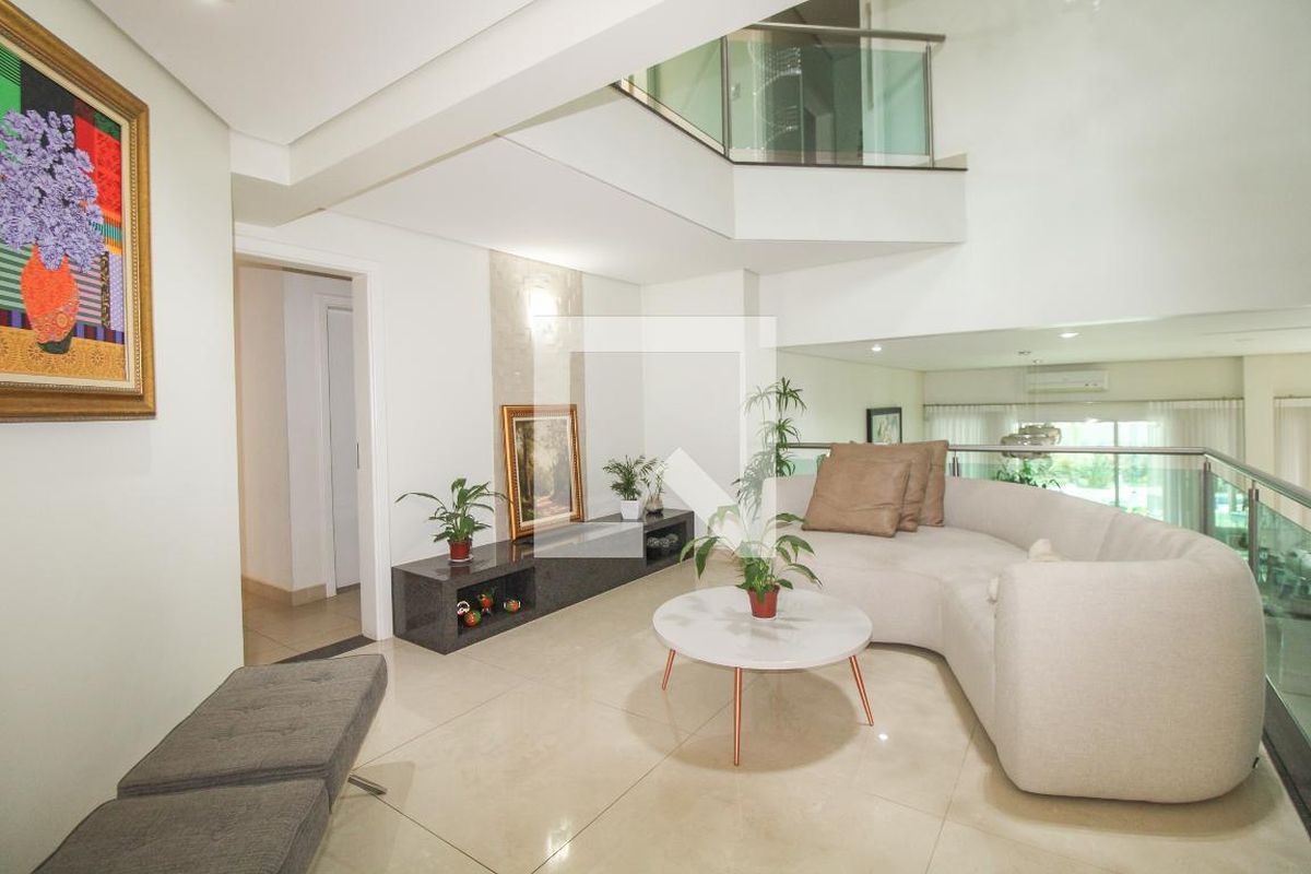 Casa à Venda - Nova Campinas, 4 Quartos,  416 m2 em , Campinas - sp | SoloBR