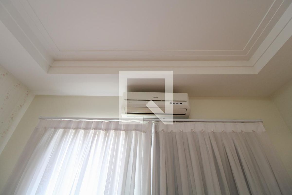 Casa à Venda - Nova Campinas, 4 Quartos,  416 m2 em , Campinas - sp | SoloBR
