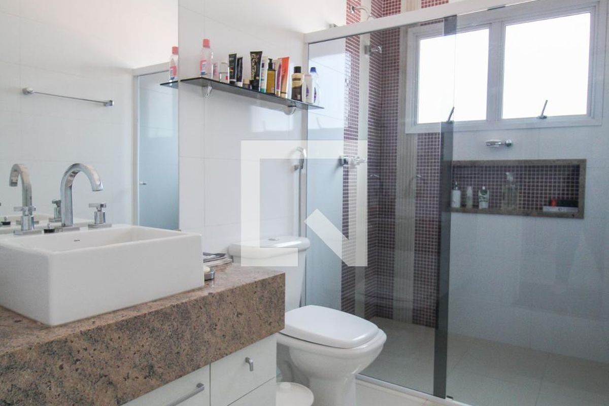 Casa à Venda - Nova Campinas, 4 Quartos,  416 m2 em , Campinas - sp | SoloBR