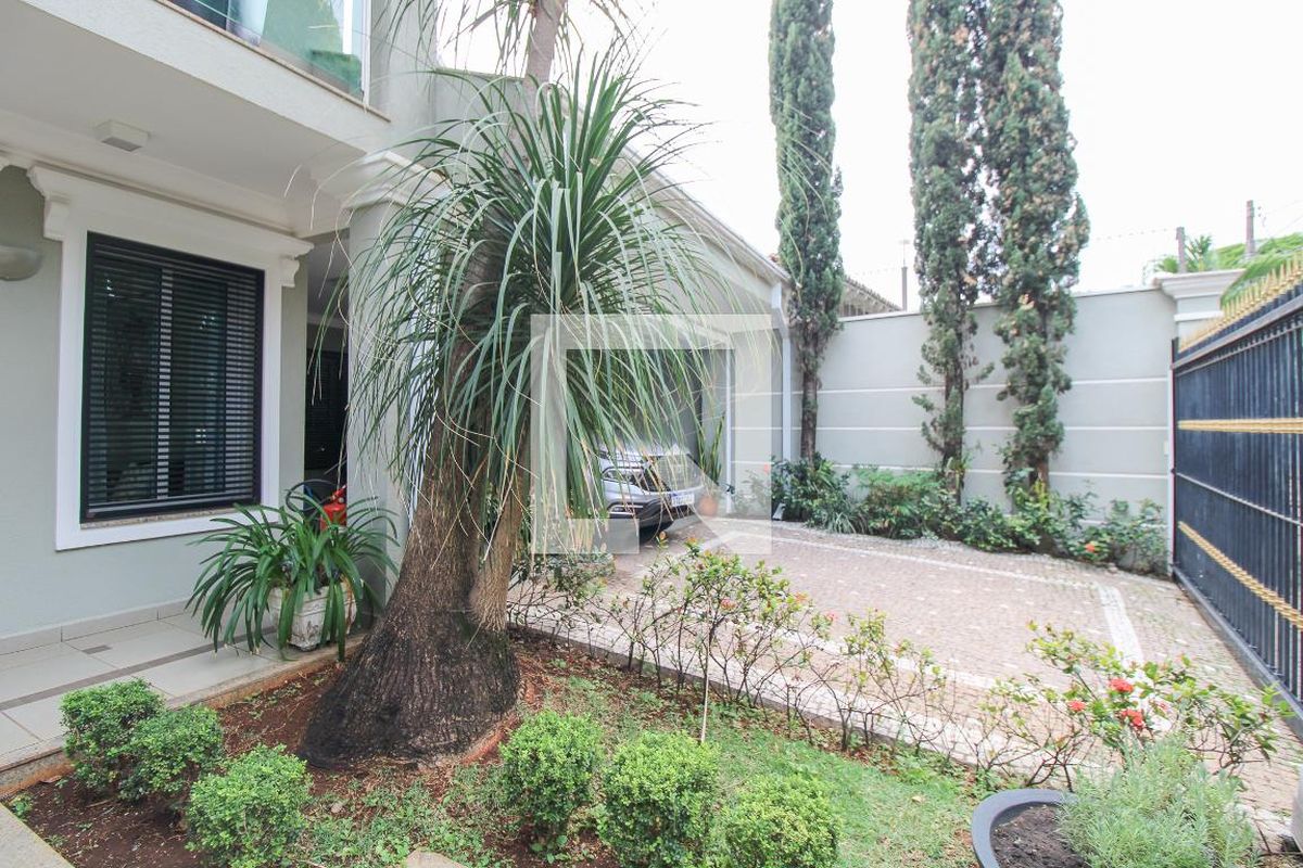Casa à Venda - Nova Campinas, 4 Quartos,  416 m2 em , Campinas - sp | SoloBR