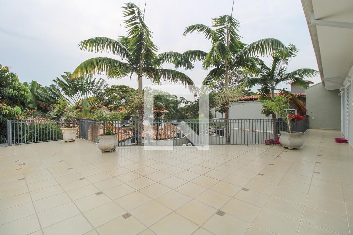 Casa à Venda - Nova Campinas, 4 Quartos,  416 m2 em , Campinas - sp | SoloBR