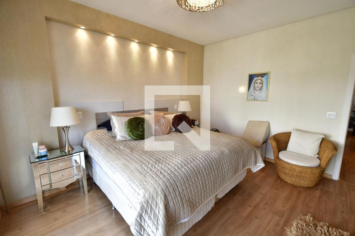 Casa à Venda - Mansões Santo Antônio, 3 Quartos,  459 m2 em , Campinas - sp | SoloBR