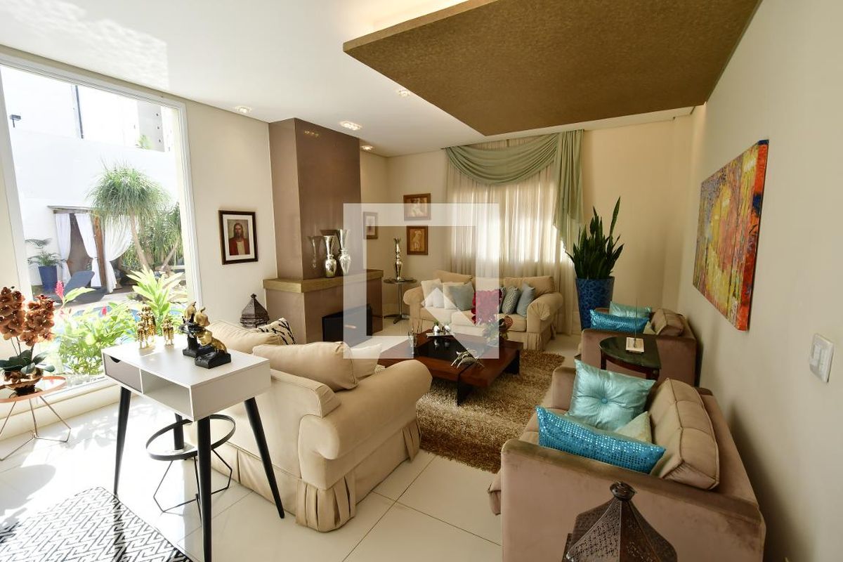 Casa à Venda - Mansões Santo Antônio, 3 Quartos,  459 m2 em , Campinas - sp | SoloBR