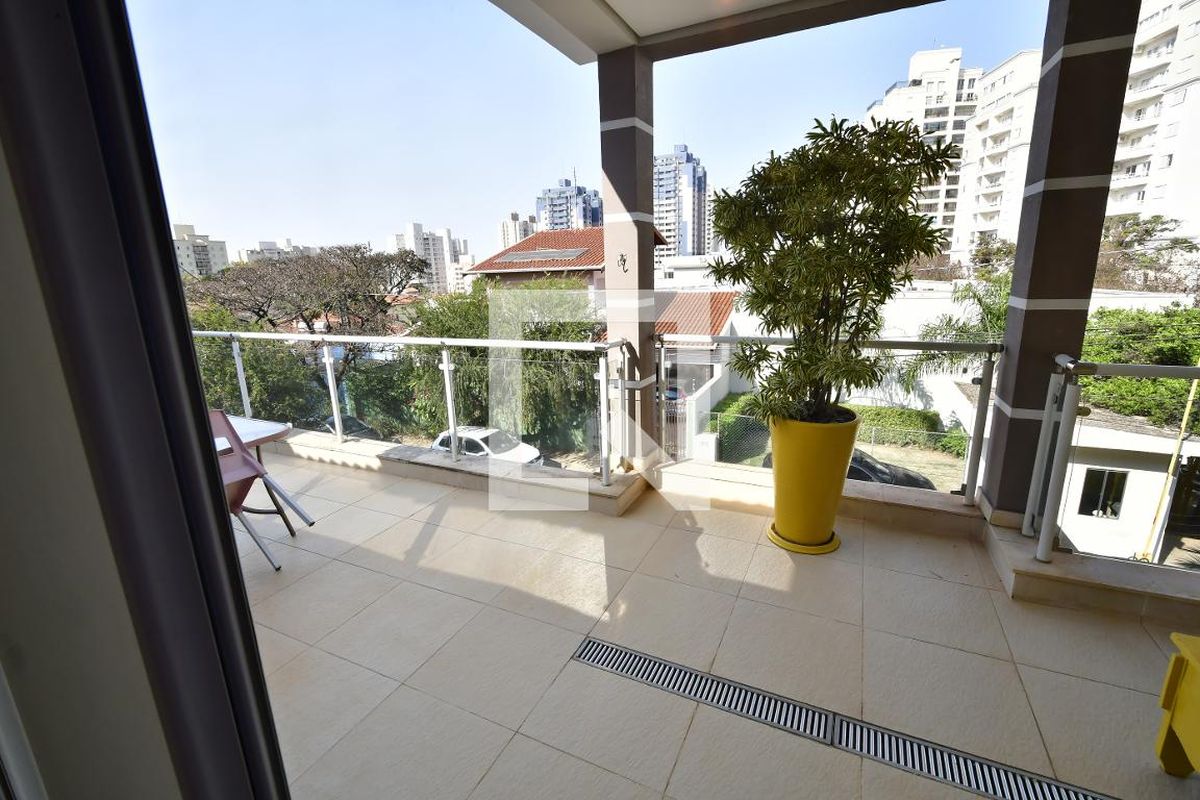Casa à Venda - Mansões Santo Antônio, 3 Quartos,  459 m2 em , Campinas - sp | SoloBR
