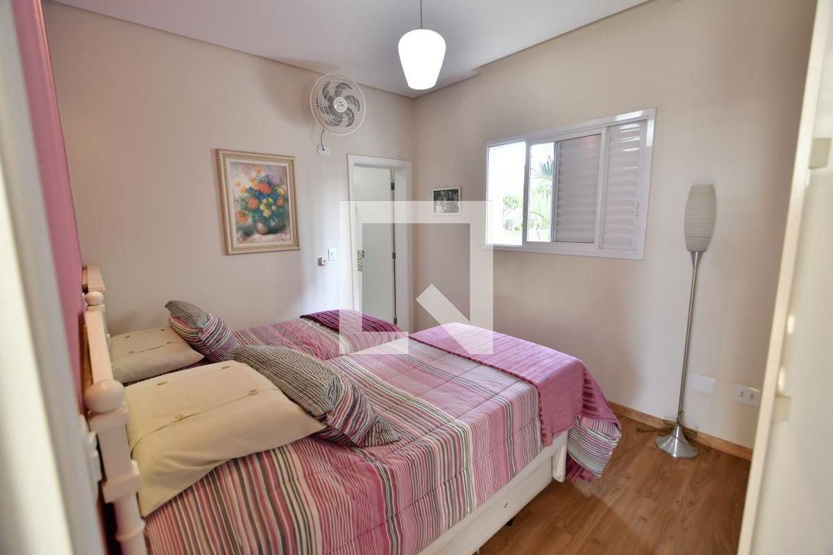 Casa à Venda - Mansões Santo Antônio, 3 Quartos,  459 m2 em , Campinas - sp | SoloBR
