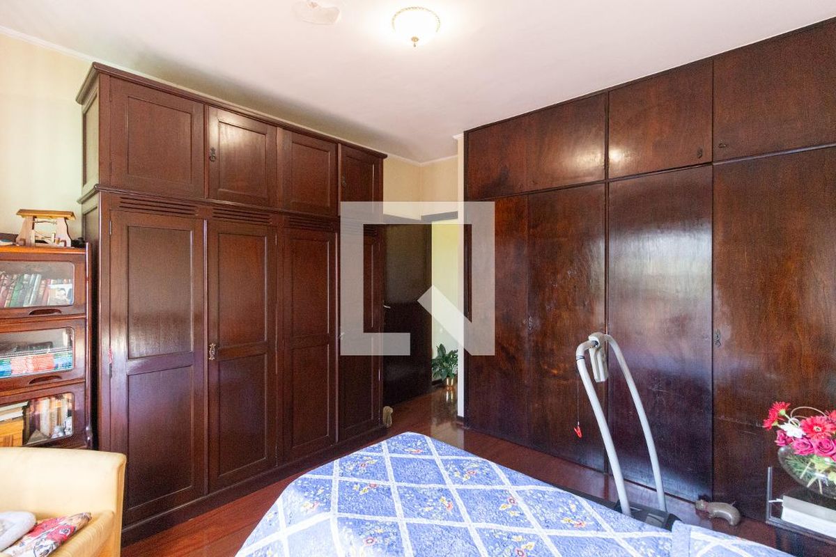 Casa, 3 quartos, 215 m² - Foto 26
