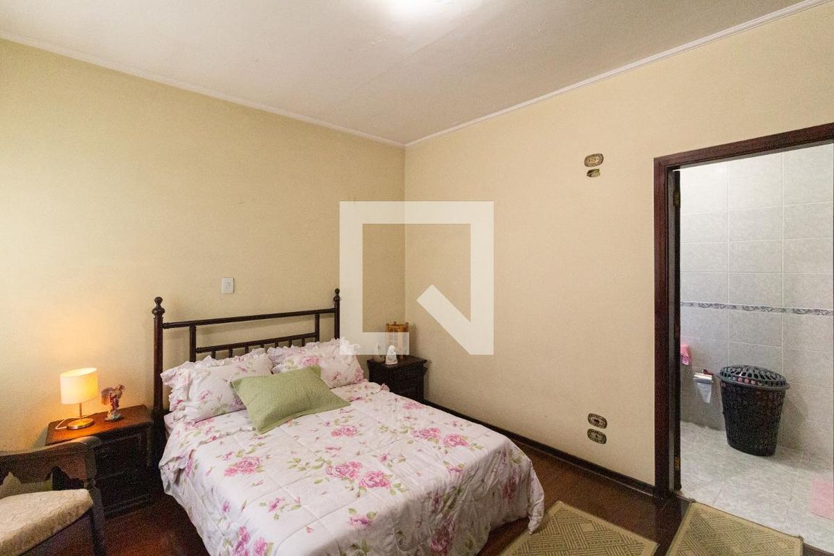 Casa, 3 quartos, 215 m² - Foto 40