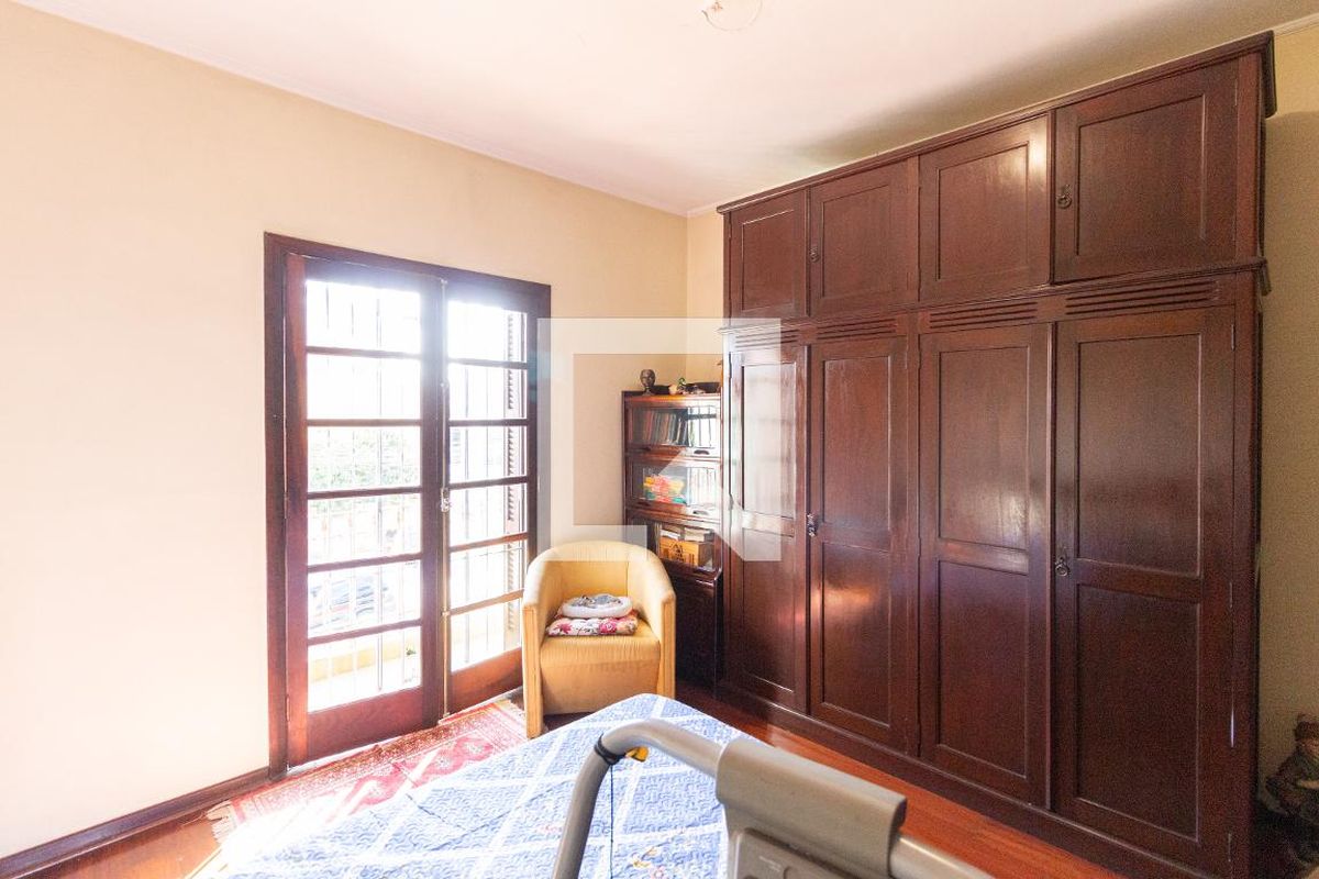 Casa, 3 quartos, 215 m² - Foto 22