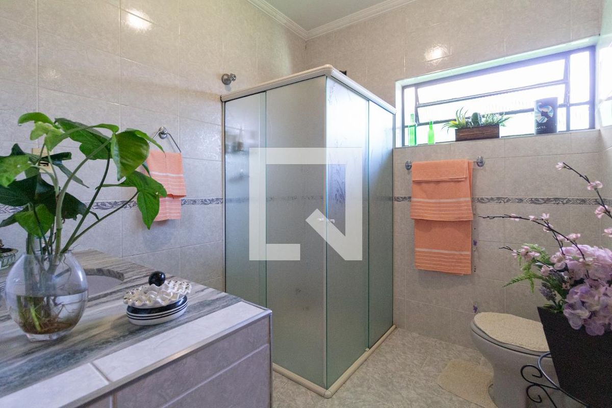 Casa, 3 quartos, 215 m² - Foto 54