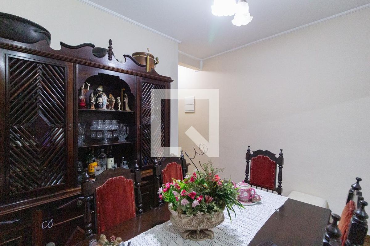Casa, 3 quartos, 215 m² - Foto 14