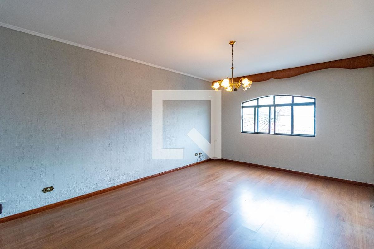 Casa, 4 quartos, 207 m² - Foto 2