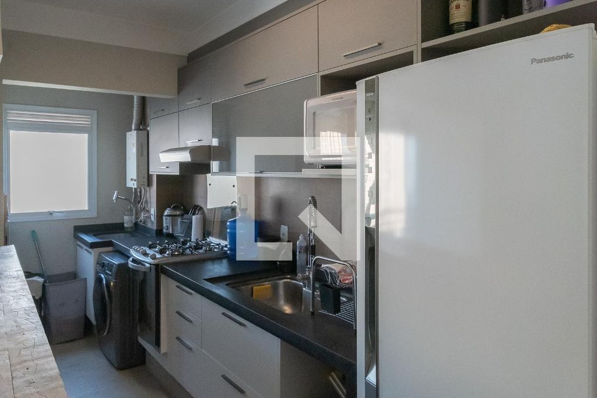 Apartamento à Venda - Centro, 1 Quarto,  46 m2 em , Campinas - sp | SoloBR
